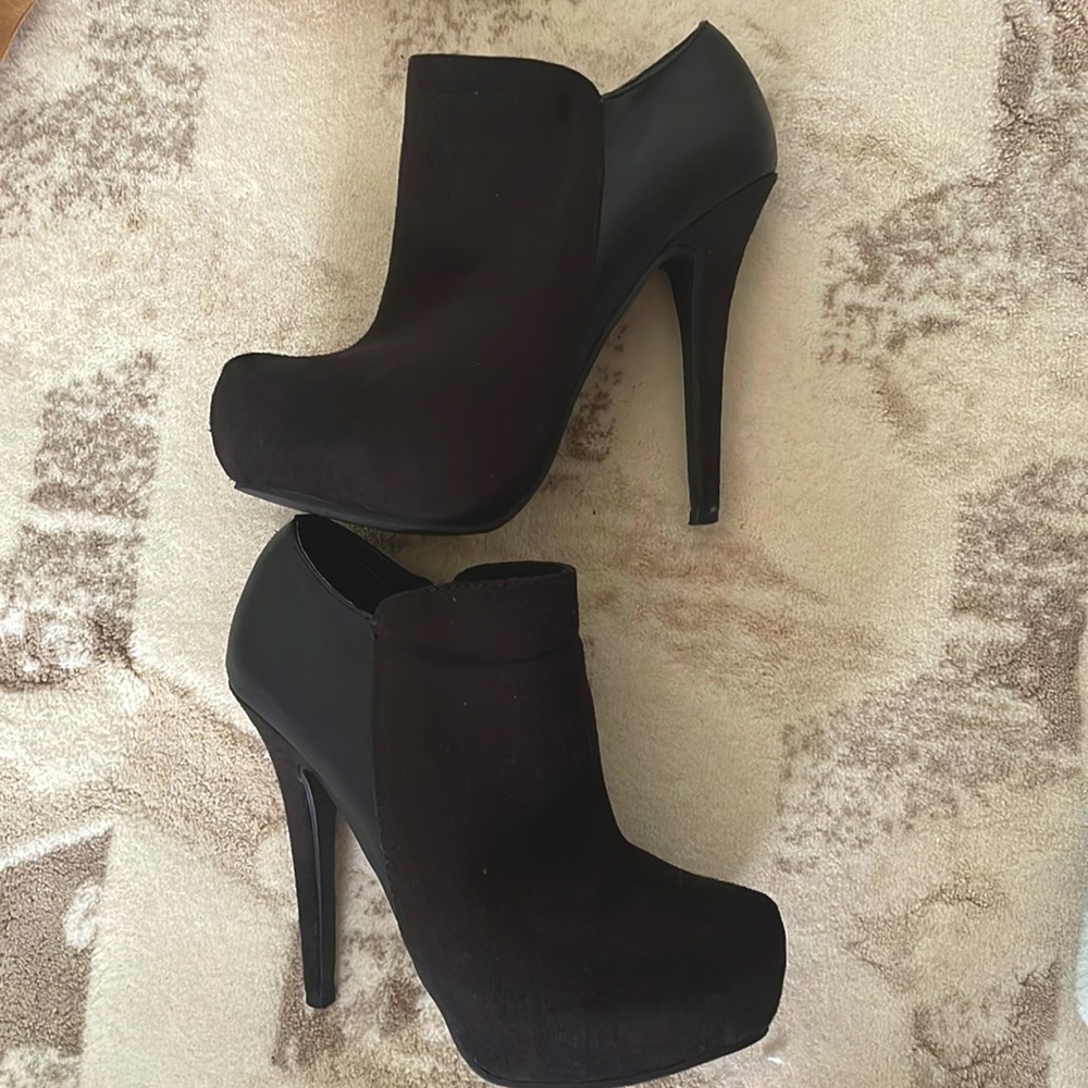 Black booties.